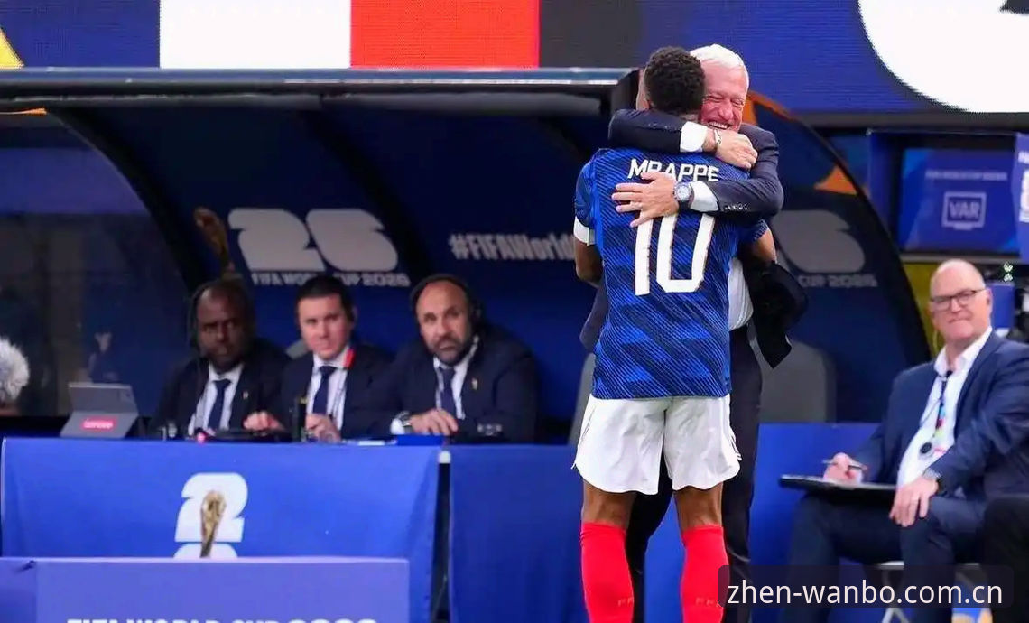 德尚的“3-0”之外，有一场看不见的阵容重组